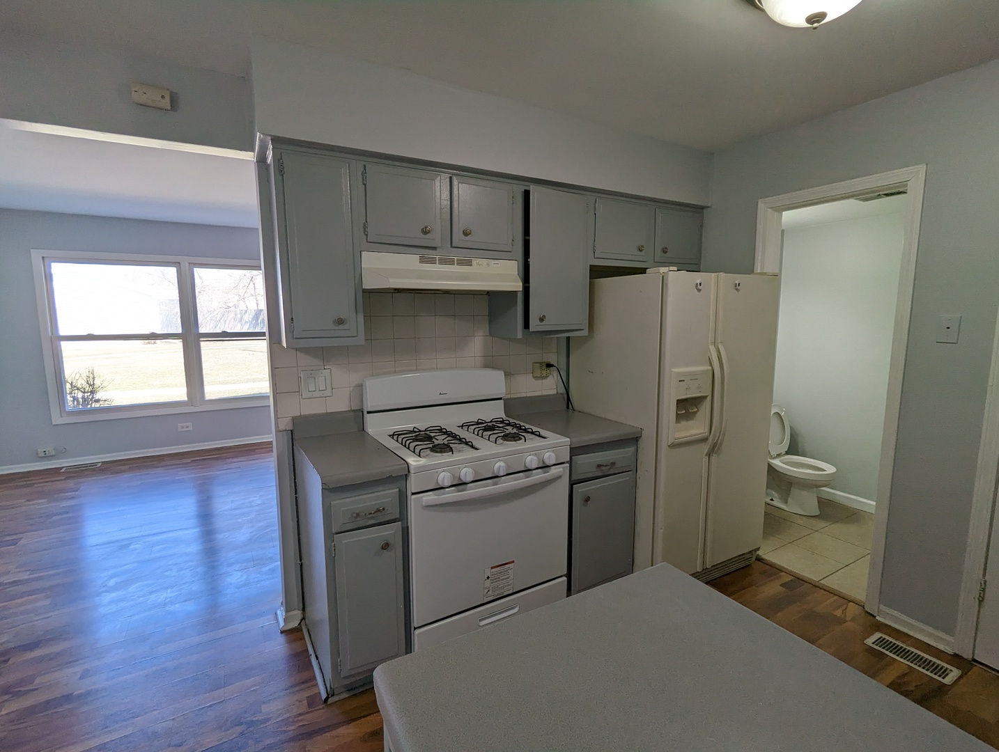 1304 Kingsbury Drive Unit: D