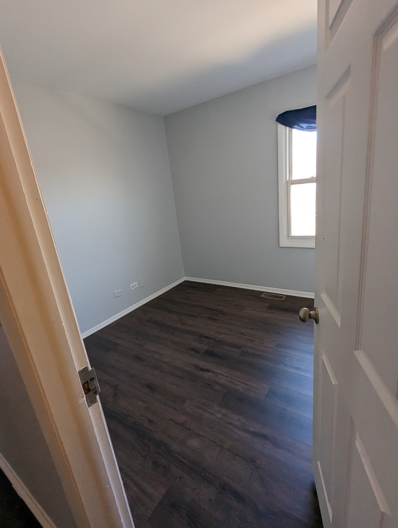 1304 Kingsbury Drive Unit: D