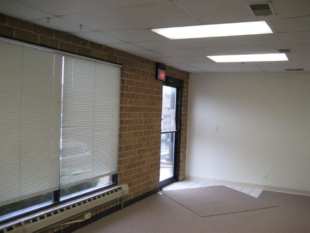 30W260 Butterfield Road Unit: 207