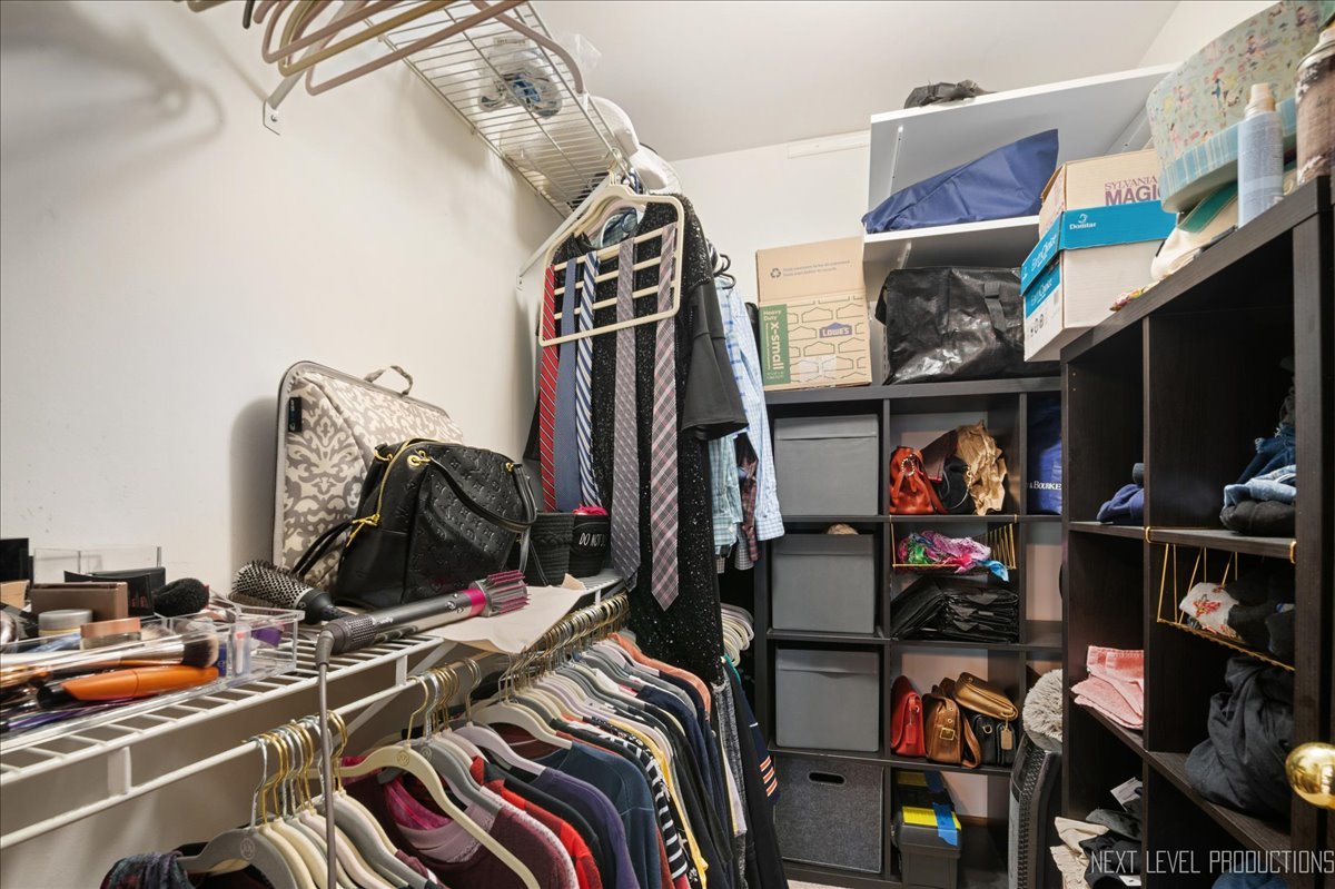 1212 Old Mill Lane Unit: 1212