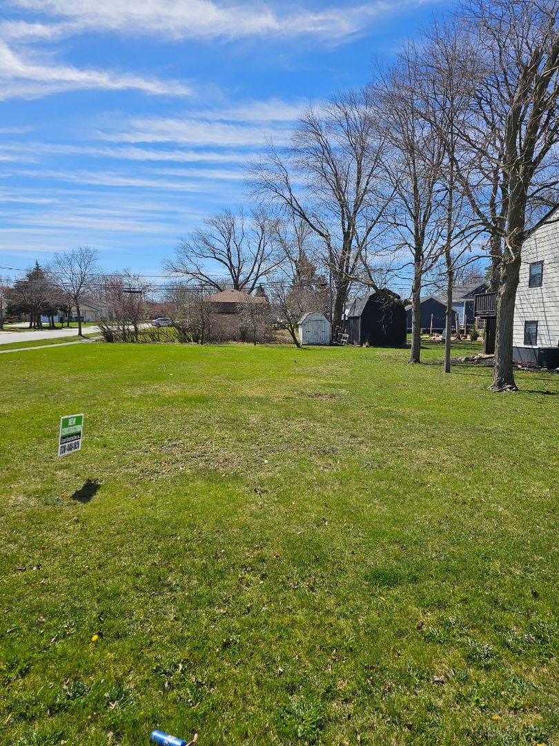 292 E Jefferson Street