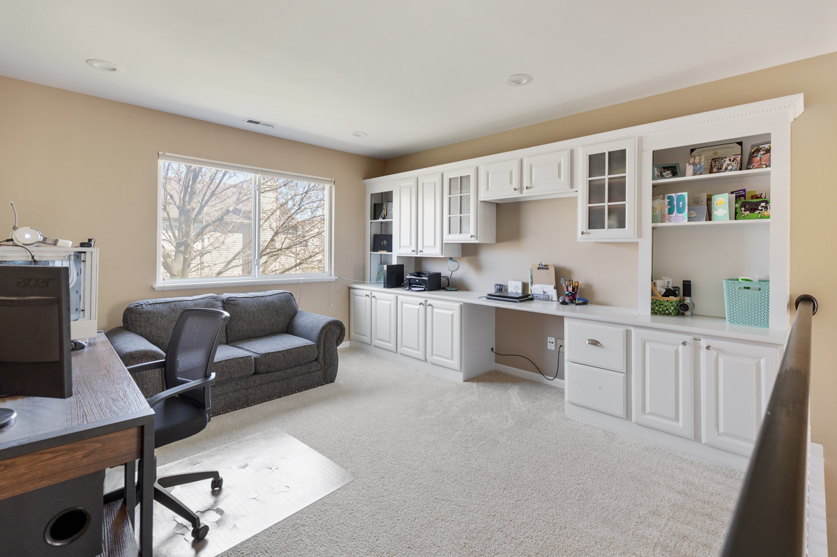 335 Thornwood Way Unit: D