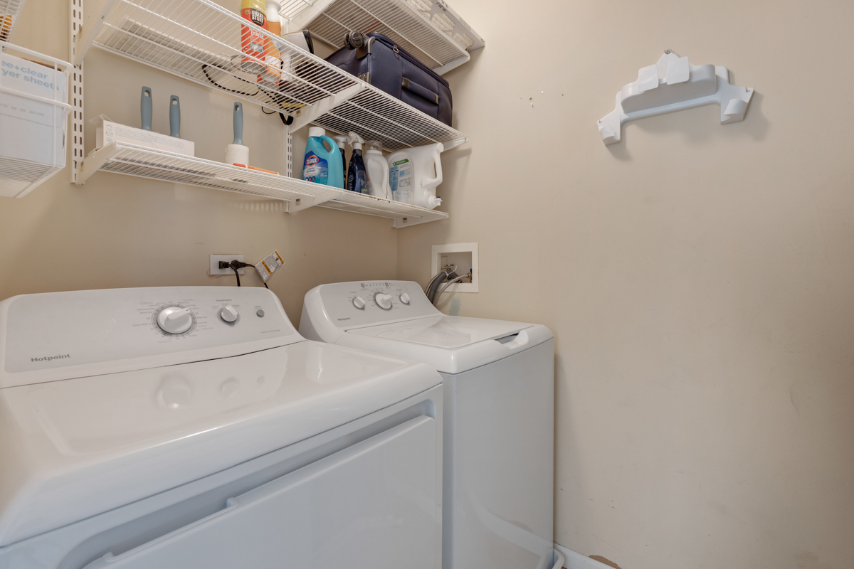 335 Thornwood Way Unit: D