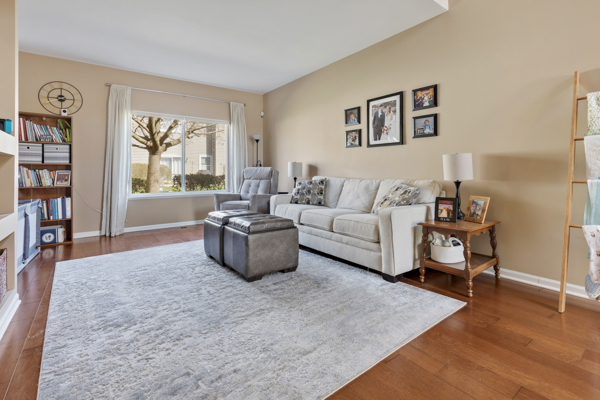 335 Thornwood Way Unit: D