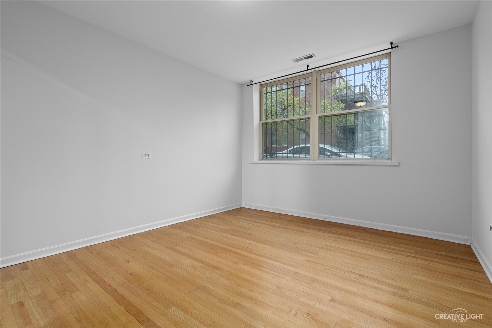 1410 W Sunnyside Avenue Unit: G