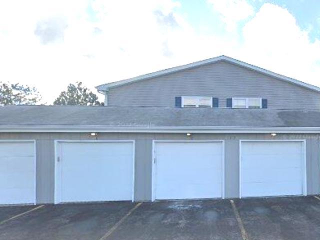 1313 Kingsbury Drive