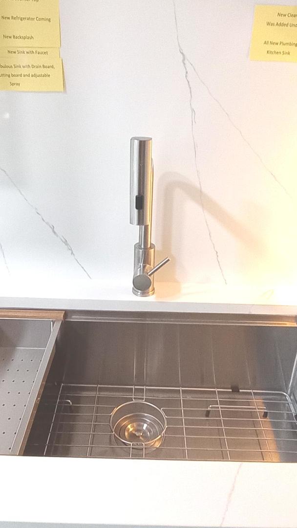 1313 Kingsbury Drive