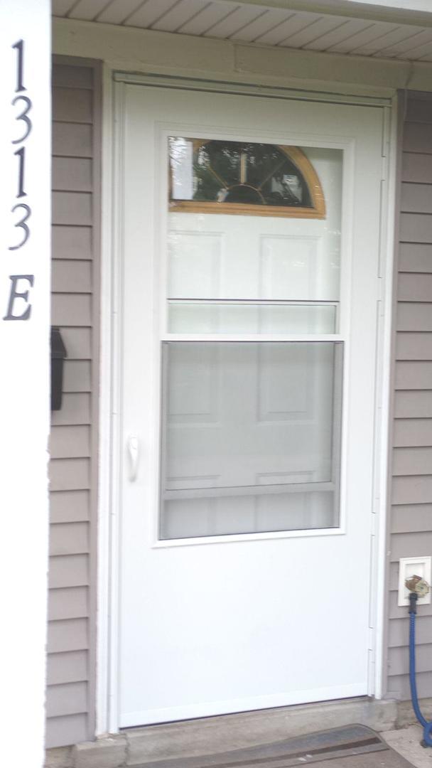 1313 Kingsbury Drive