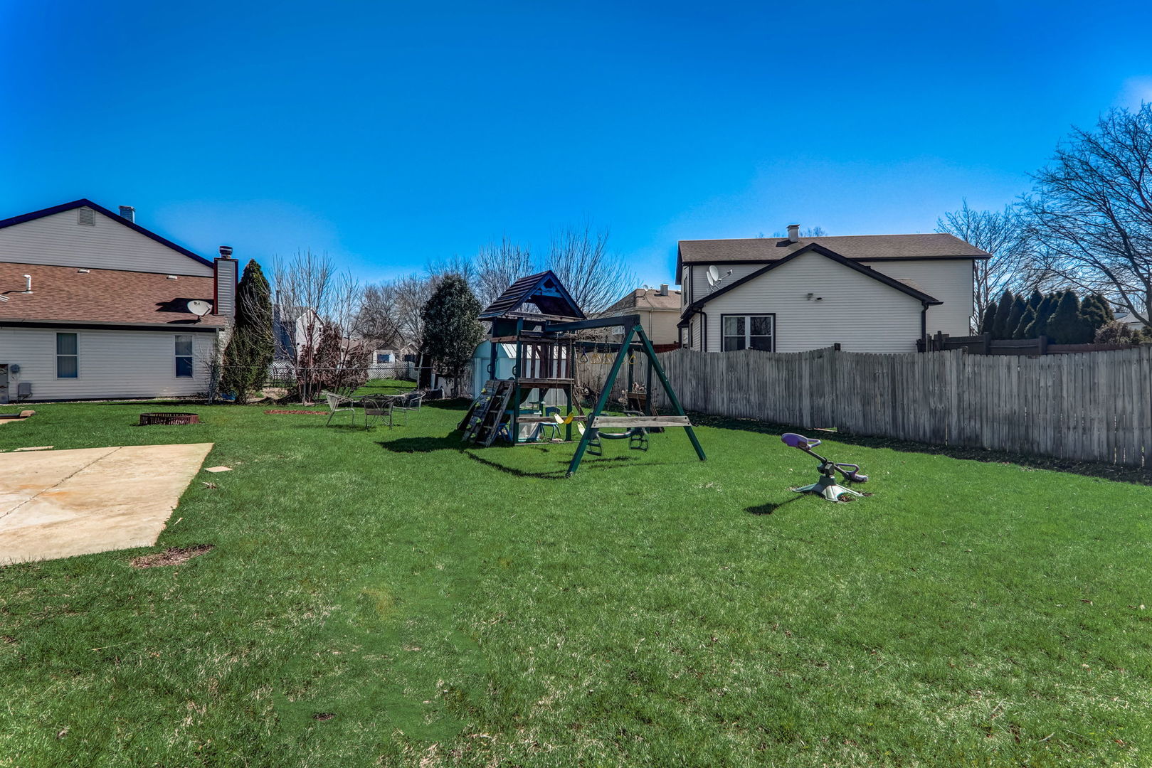 400 E Chippendale Drive