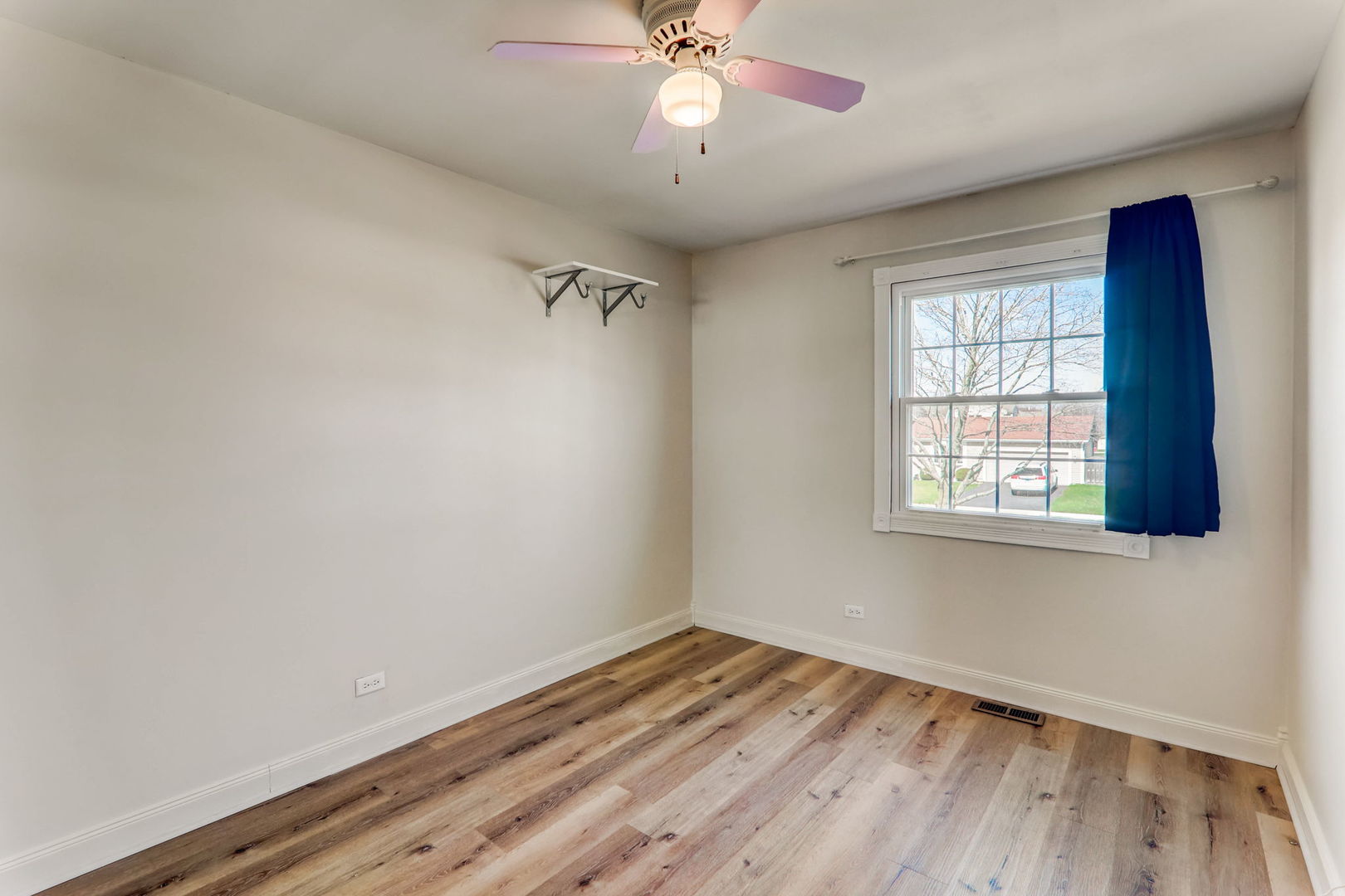 400 E Chippendale Drive