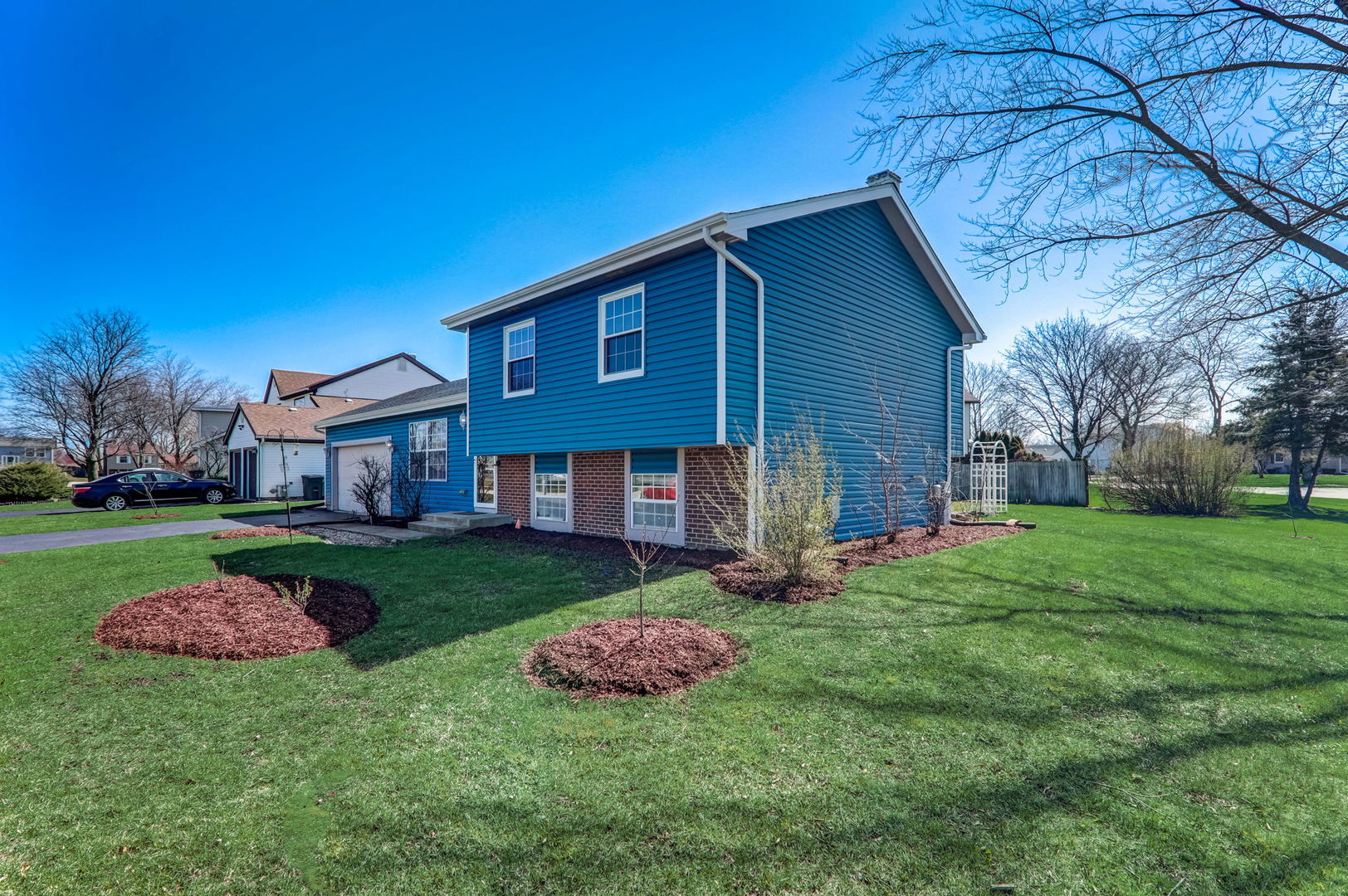 400 E Chippendale Drive