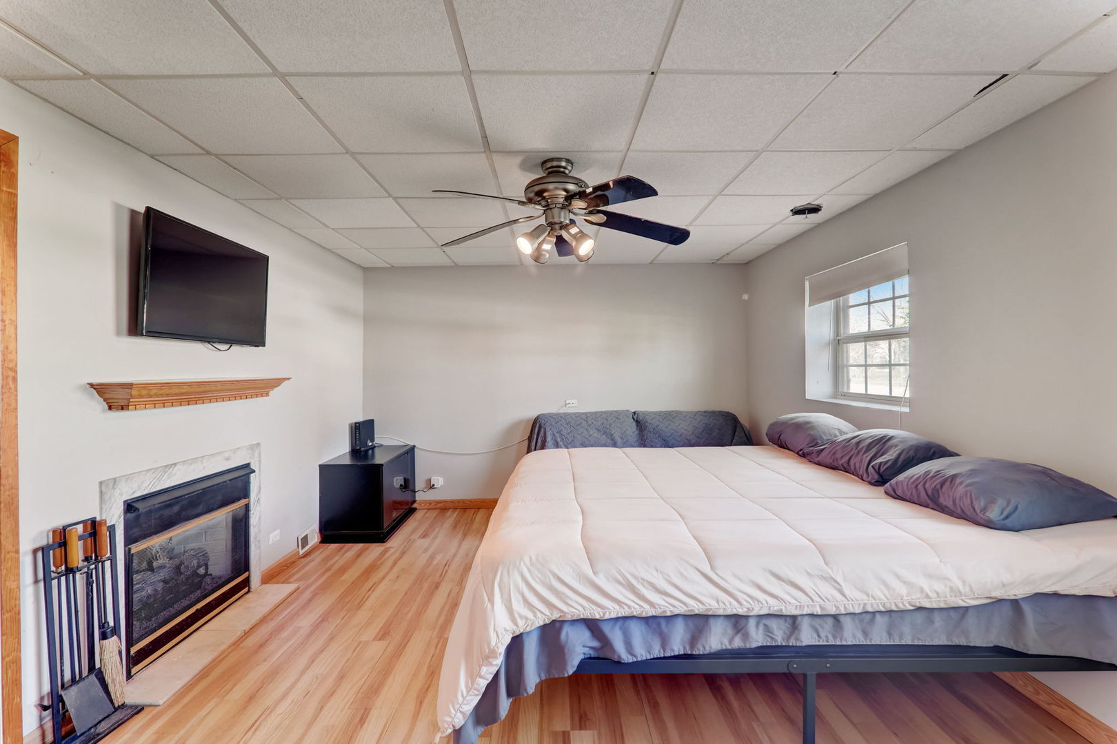 400 E Chippendale Drive