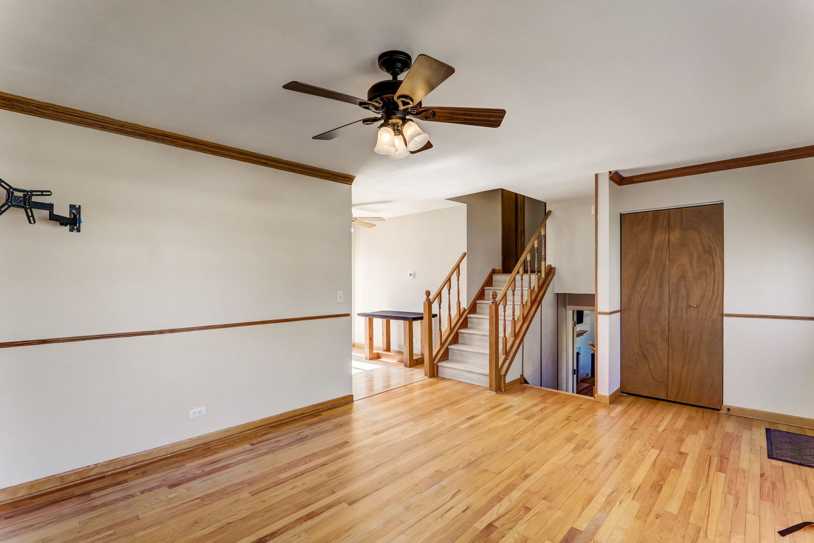 400 E Chippendale Drive