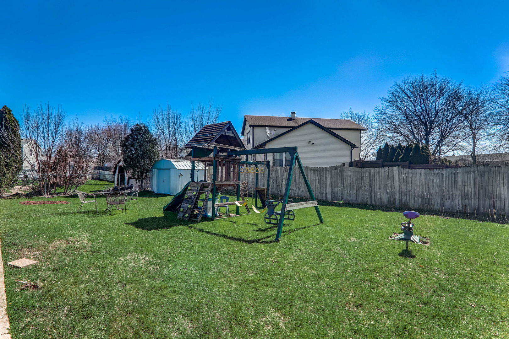 400 E Chippendale Drive