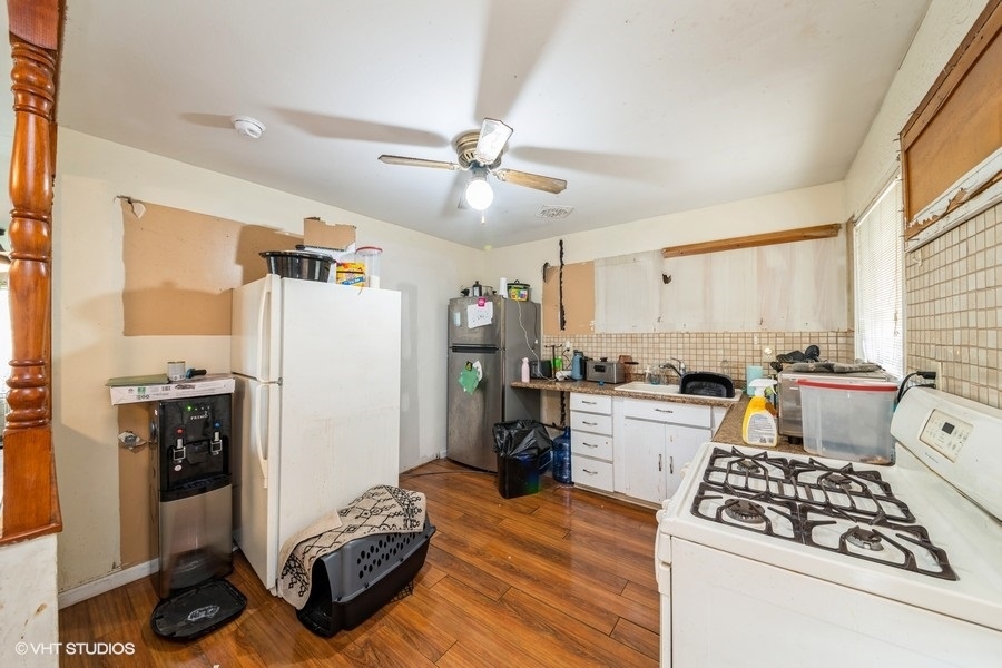 18 E Briarwood Drive