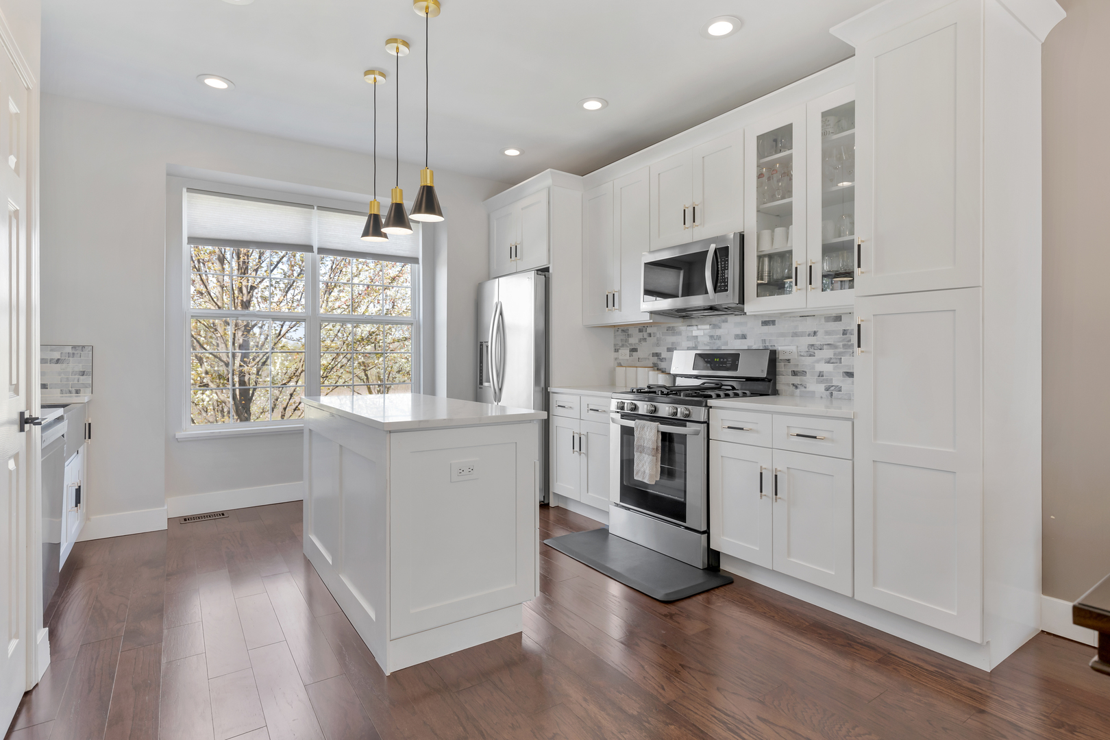 239 JACKSON Street Unit: 239