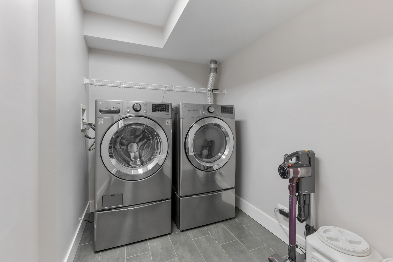 239 JACKSON Street Unit: 239