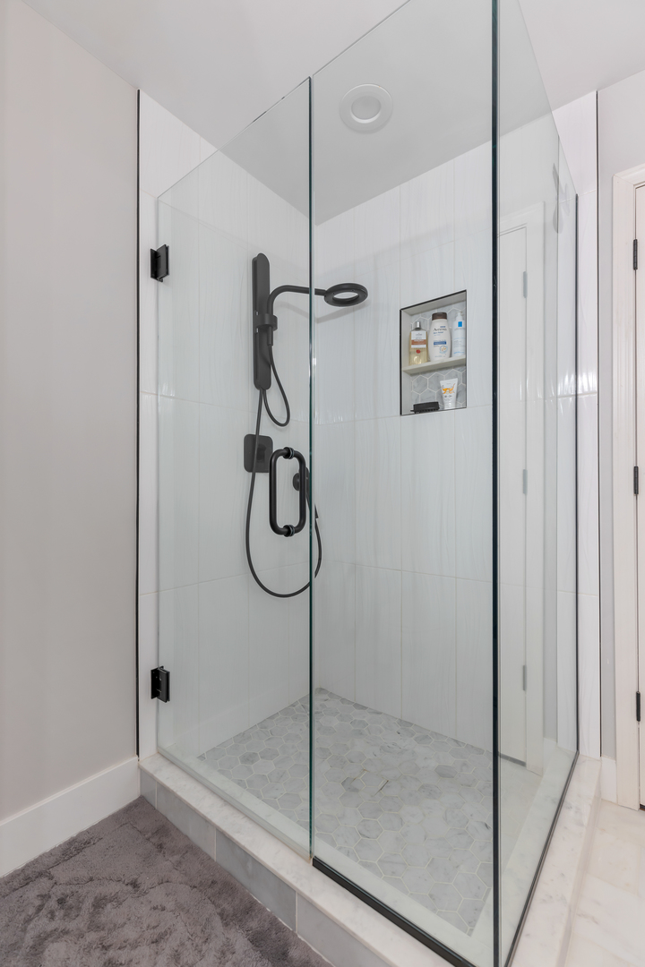 239 JACKSON Street Unit: 239