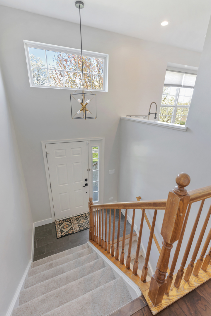 239 JACKSON Street Unit: 239