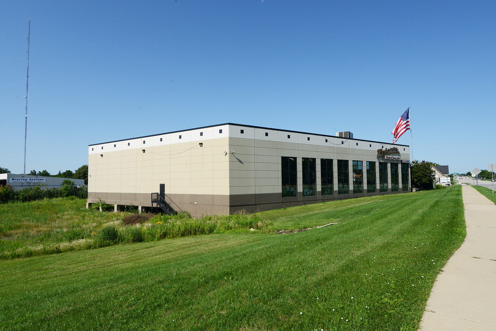 25W561 Army Trail Road