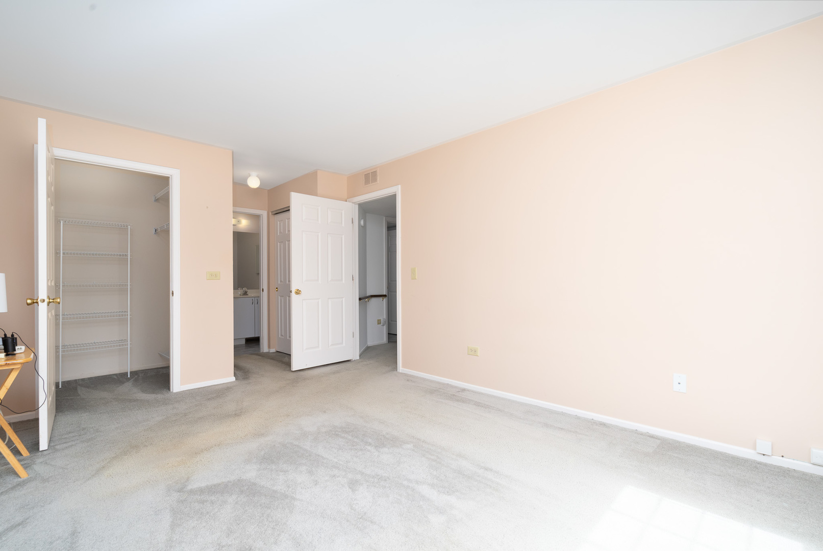 446 Cromwell Circle Unit: 1