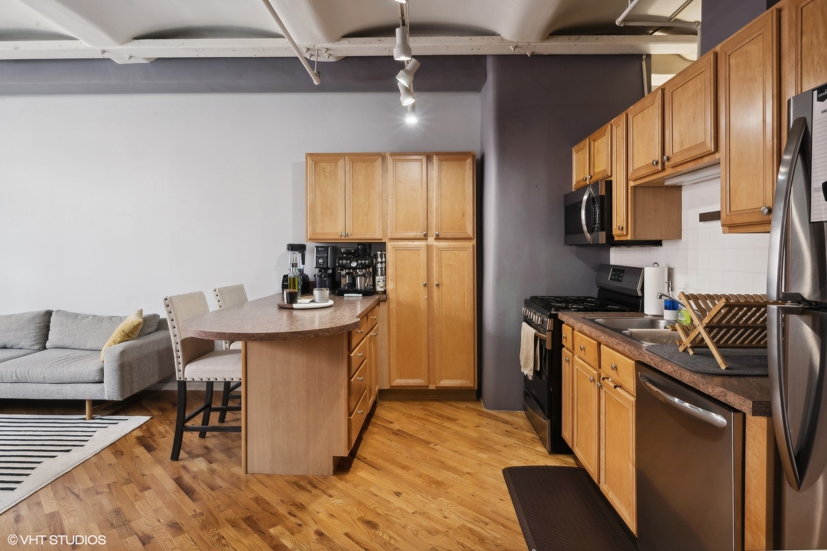 500 S Clinton Street Unit: 645