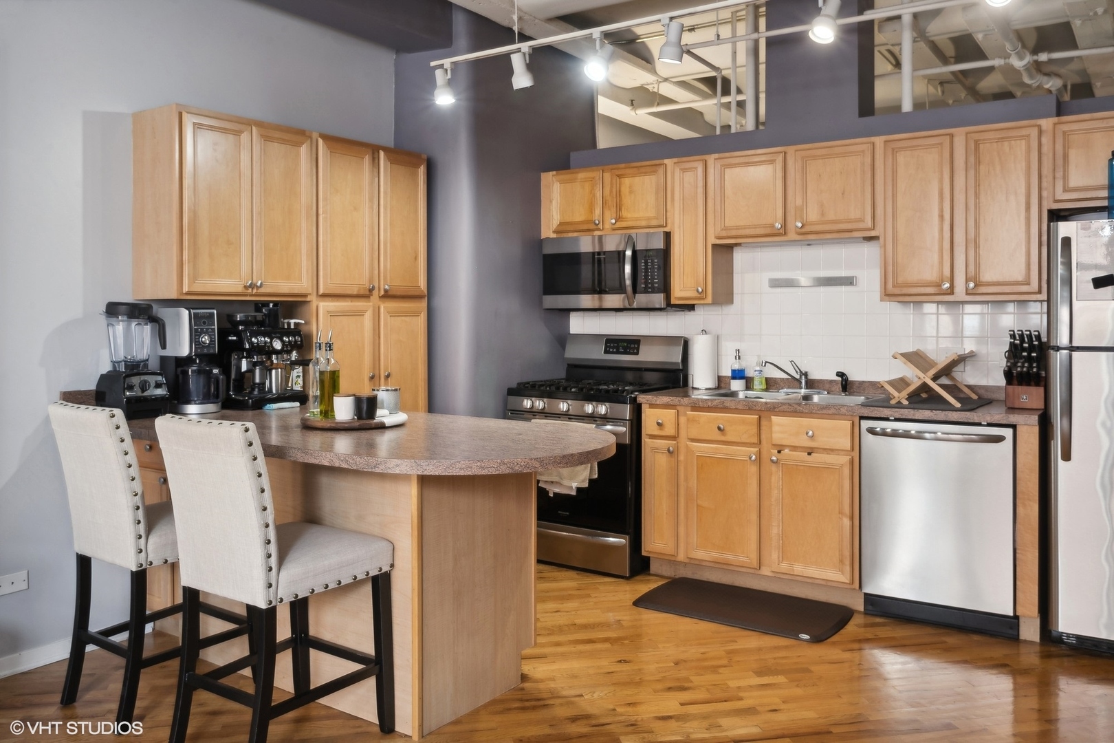 500 S Clinton Street Unit: 645