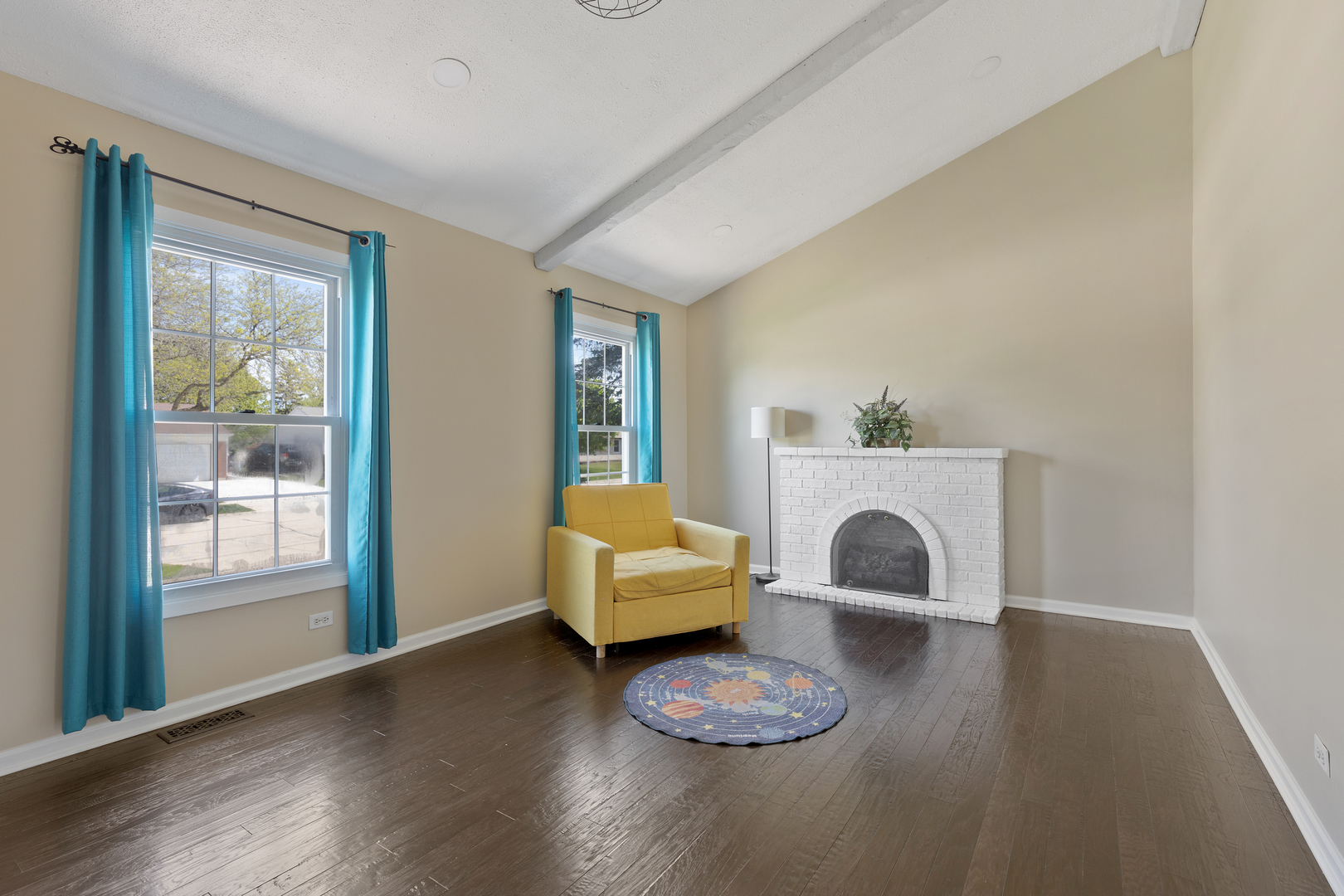 1403 CHALFONT Drive