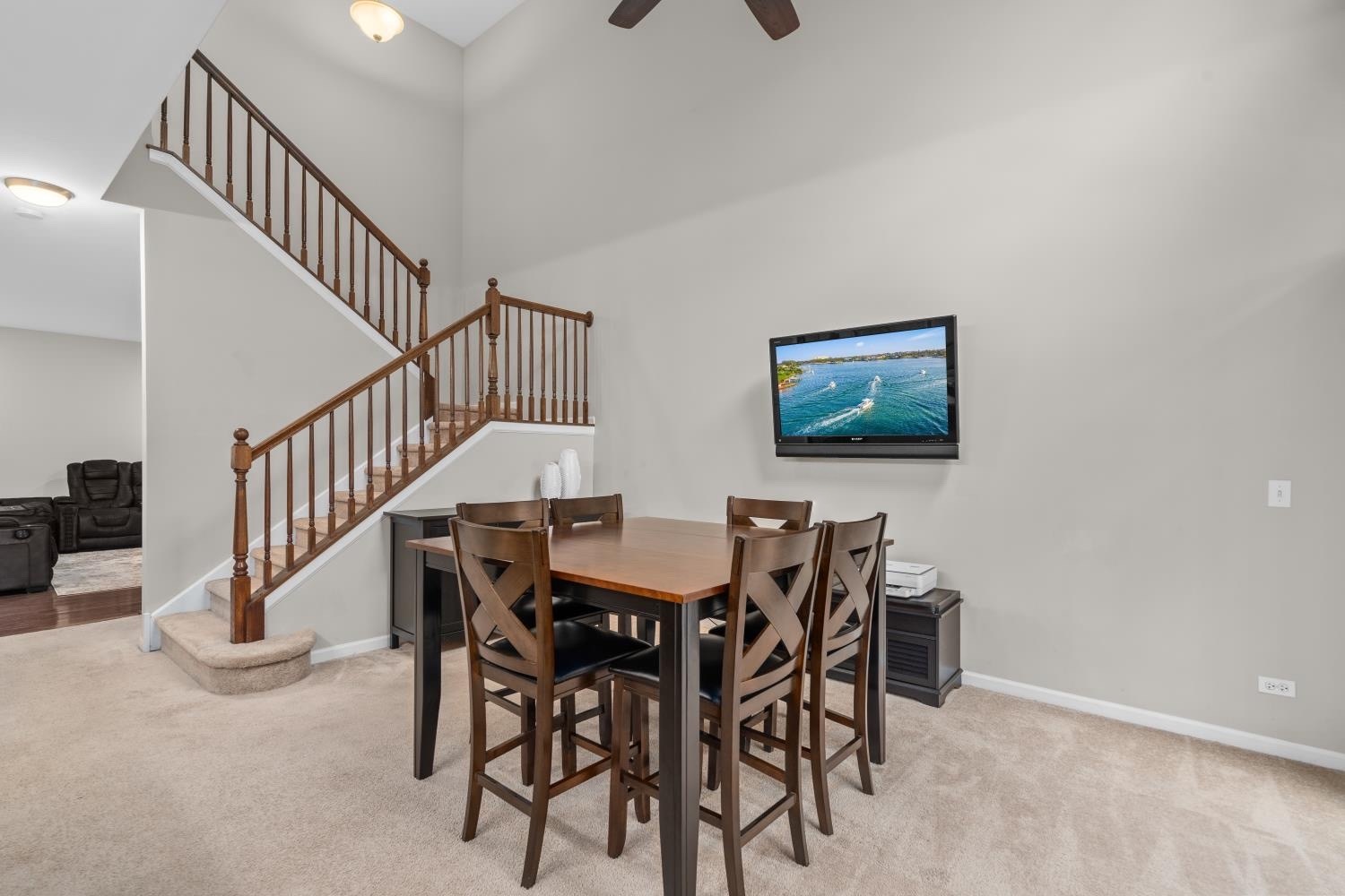 135 Hummingbird Way