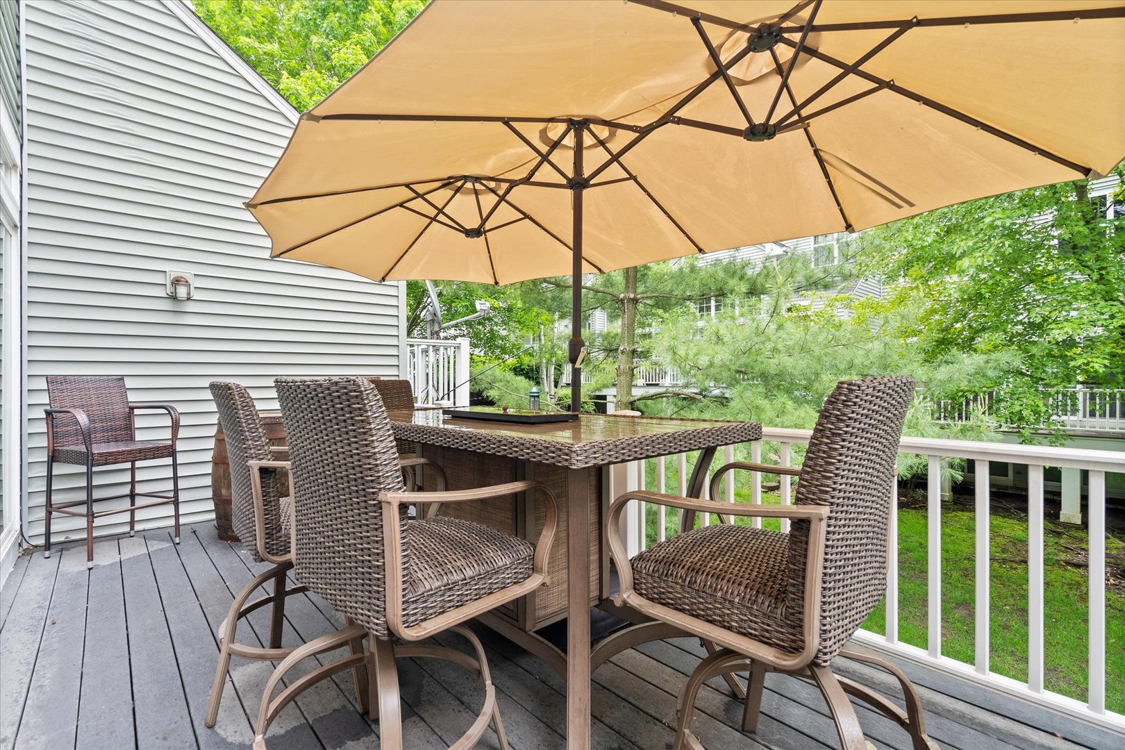 135 Hummingbird Way