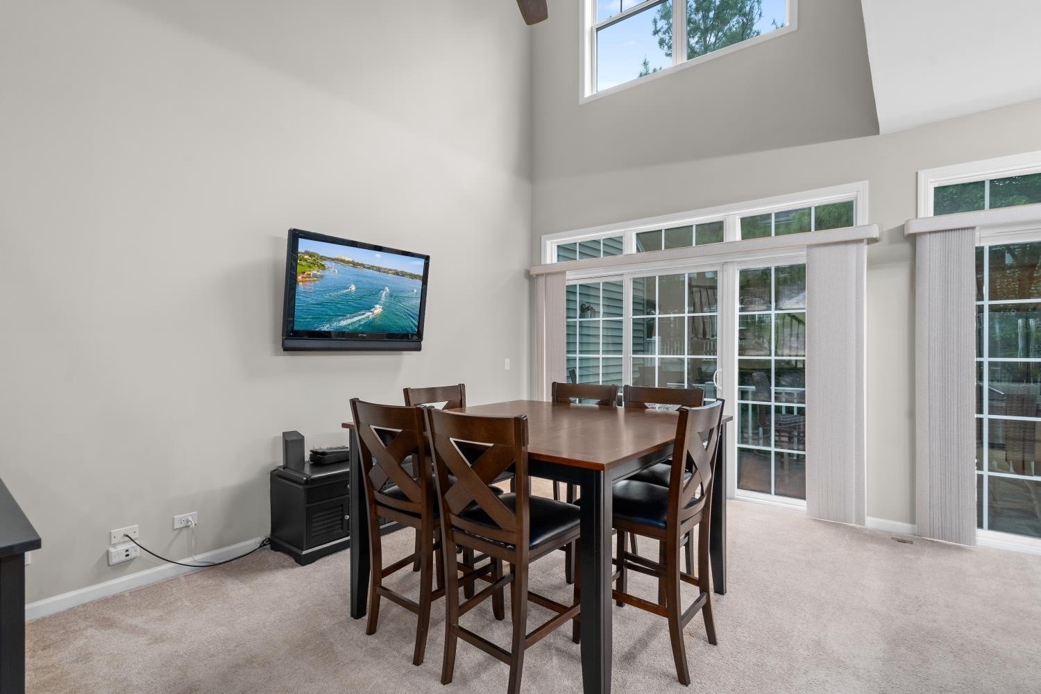 135 Hummingbird Way