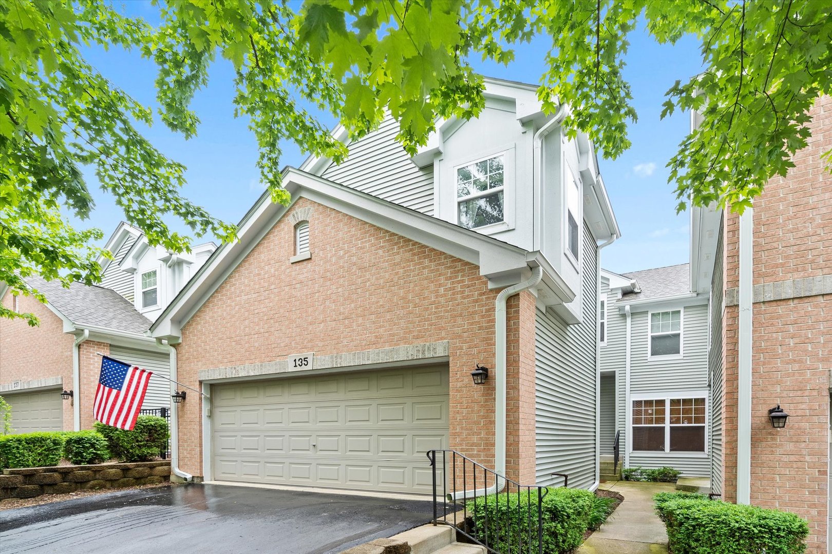135 Hummingbird Way