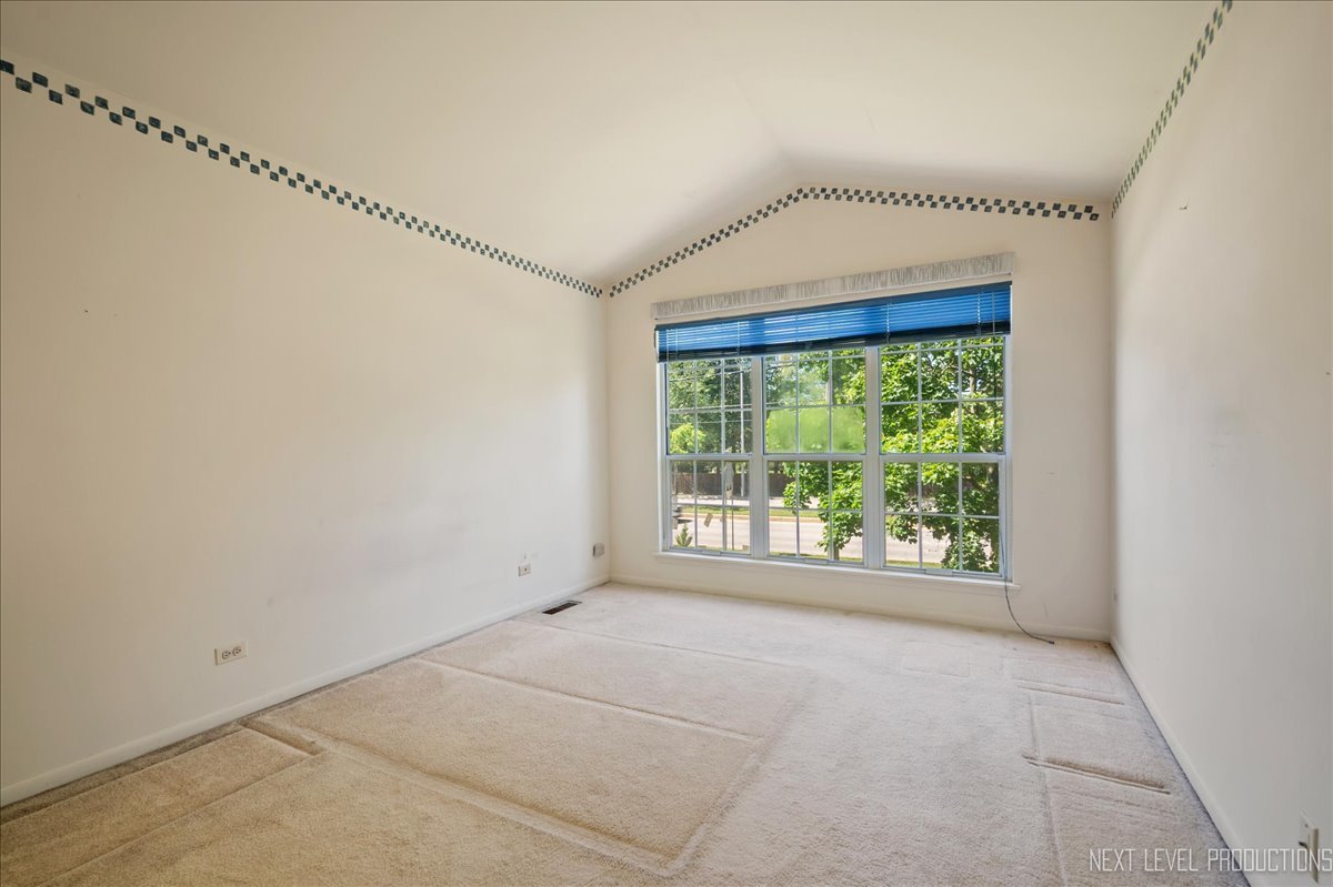 1152 Regency Drive
