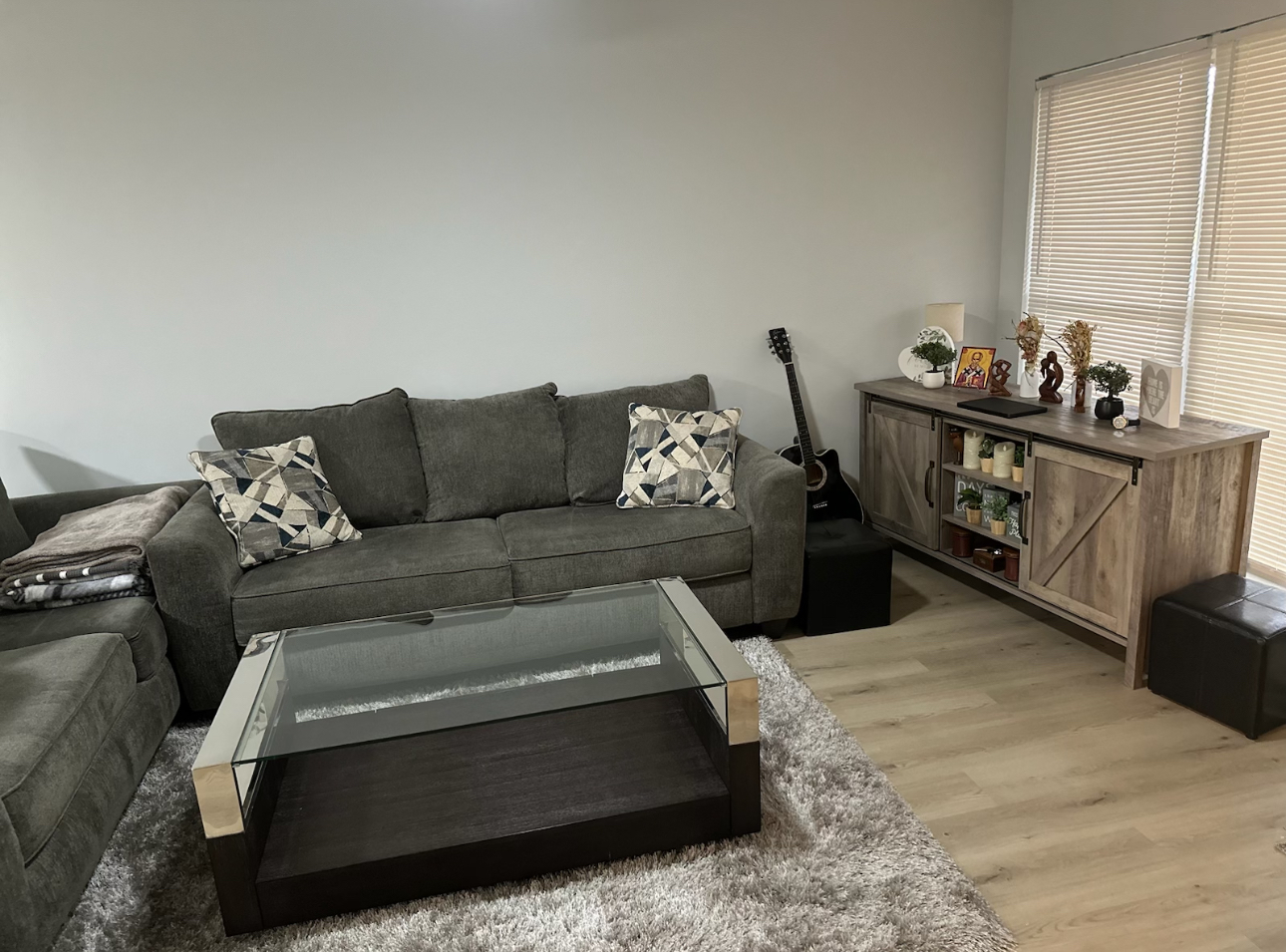 1950 Kenilworth Circle Unit: A