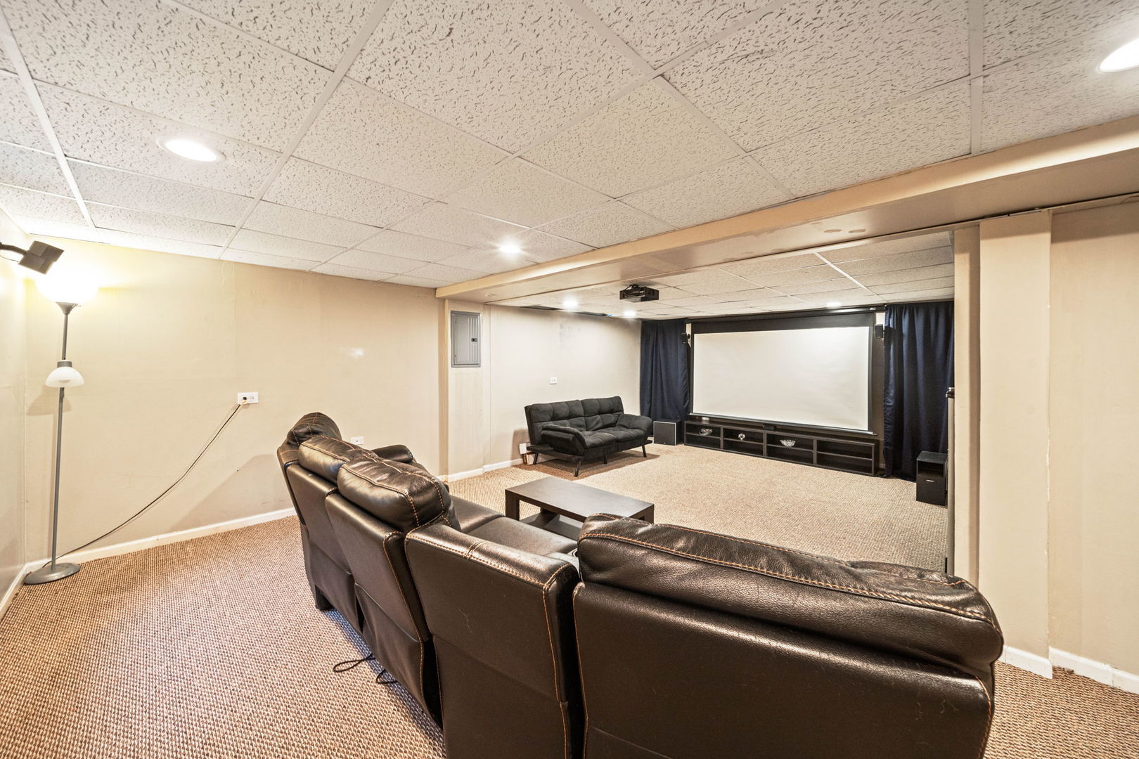 1145 Edington Lane