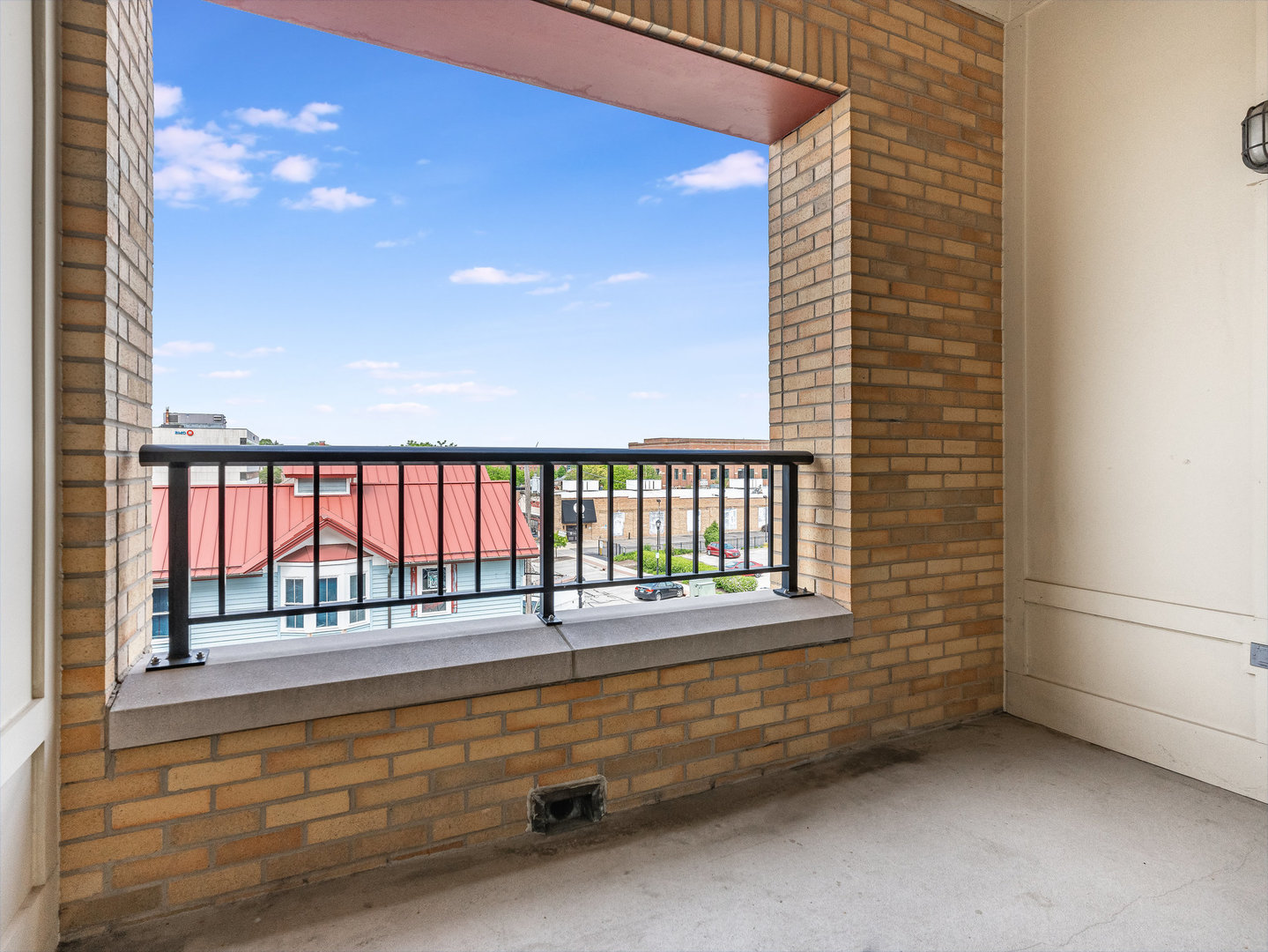 24 W Station Street Unit: 309