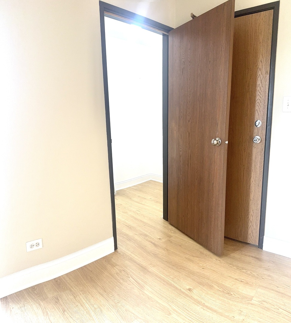 1129 Cedar Lane Unit: 2B