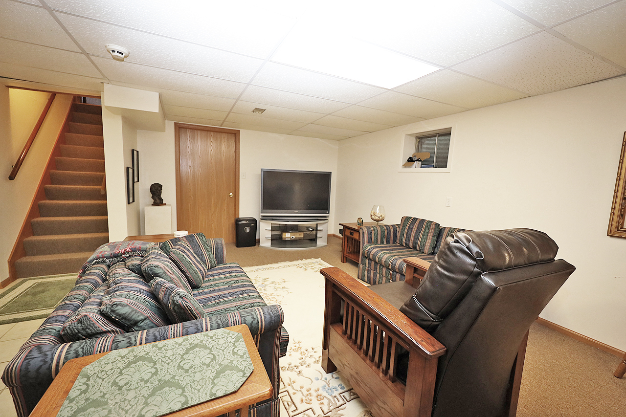 233 S Arlington Heights Road