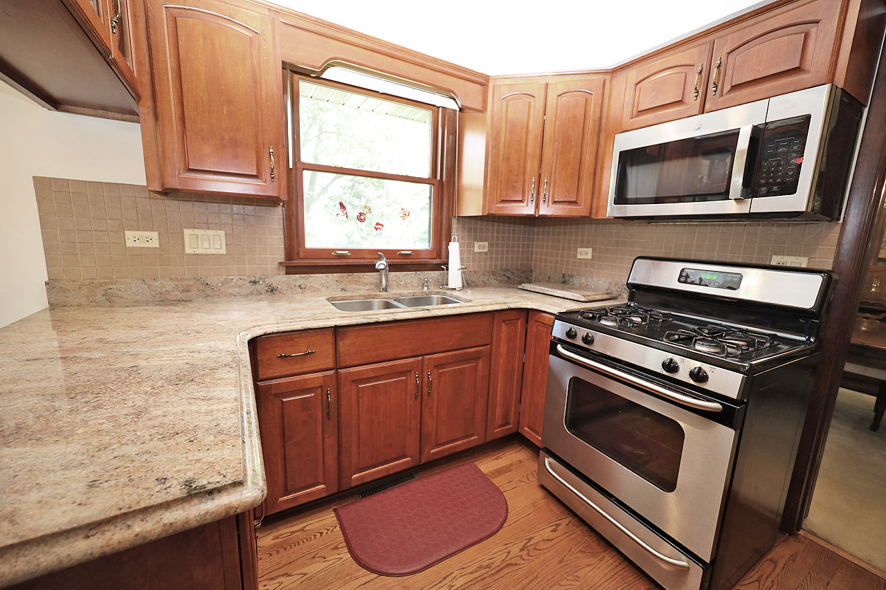 233 S Arlington Heights Road