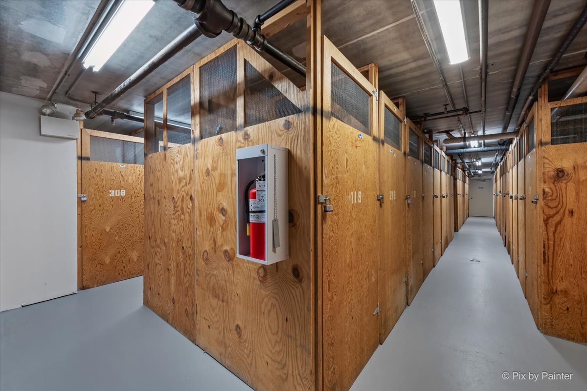 5550 ASTOR Lane Unit: 119