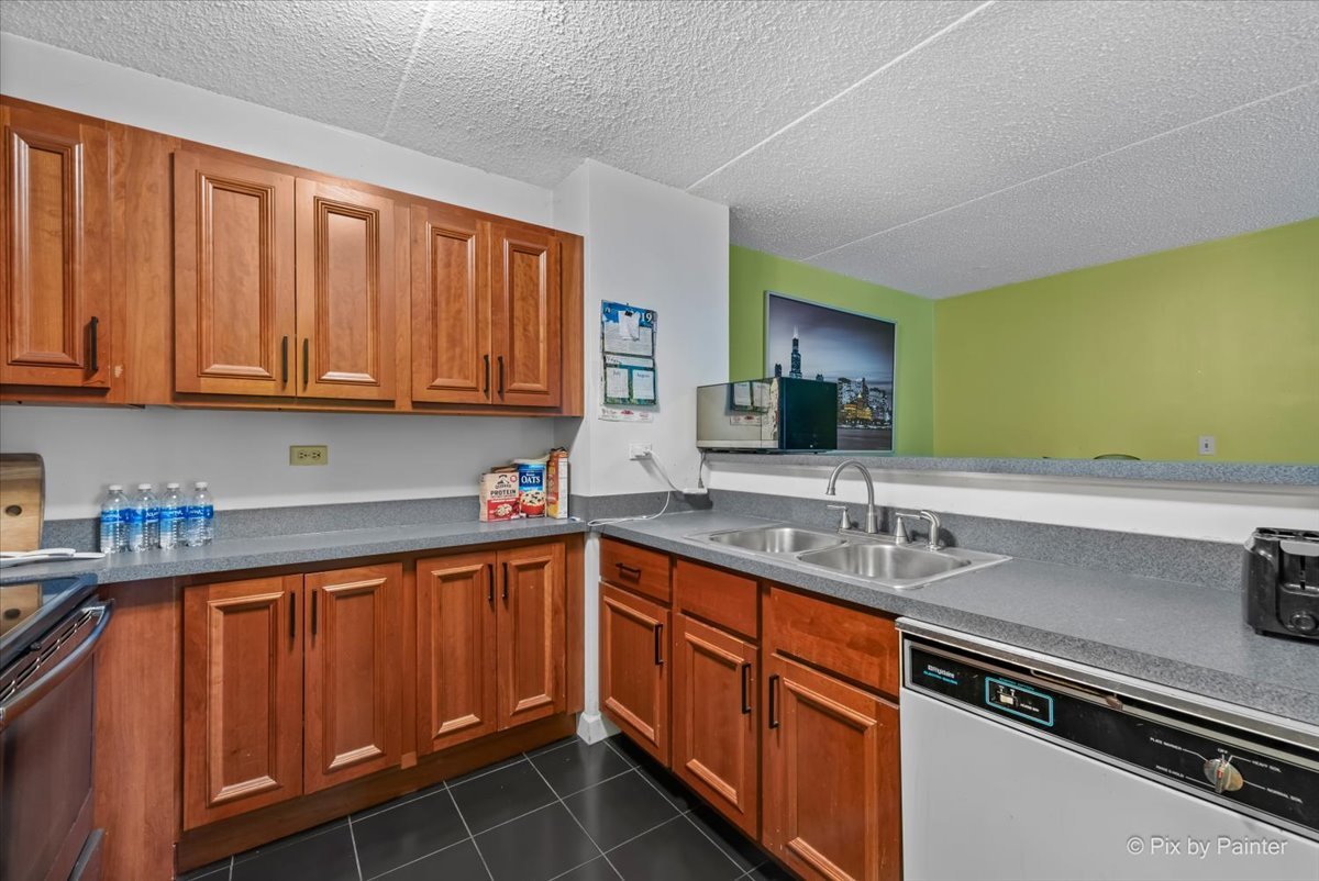 5550 ASTOR Lane Unit: 119