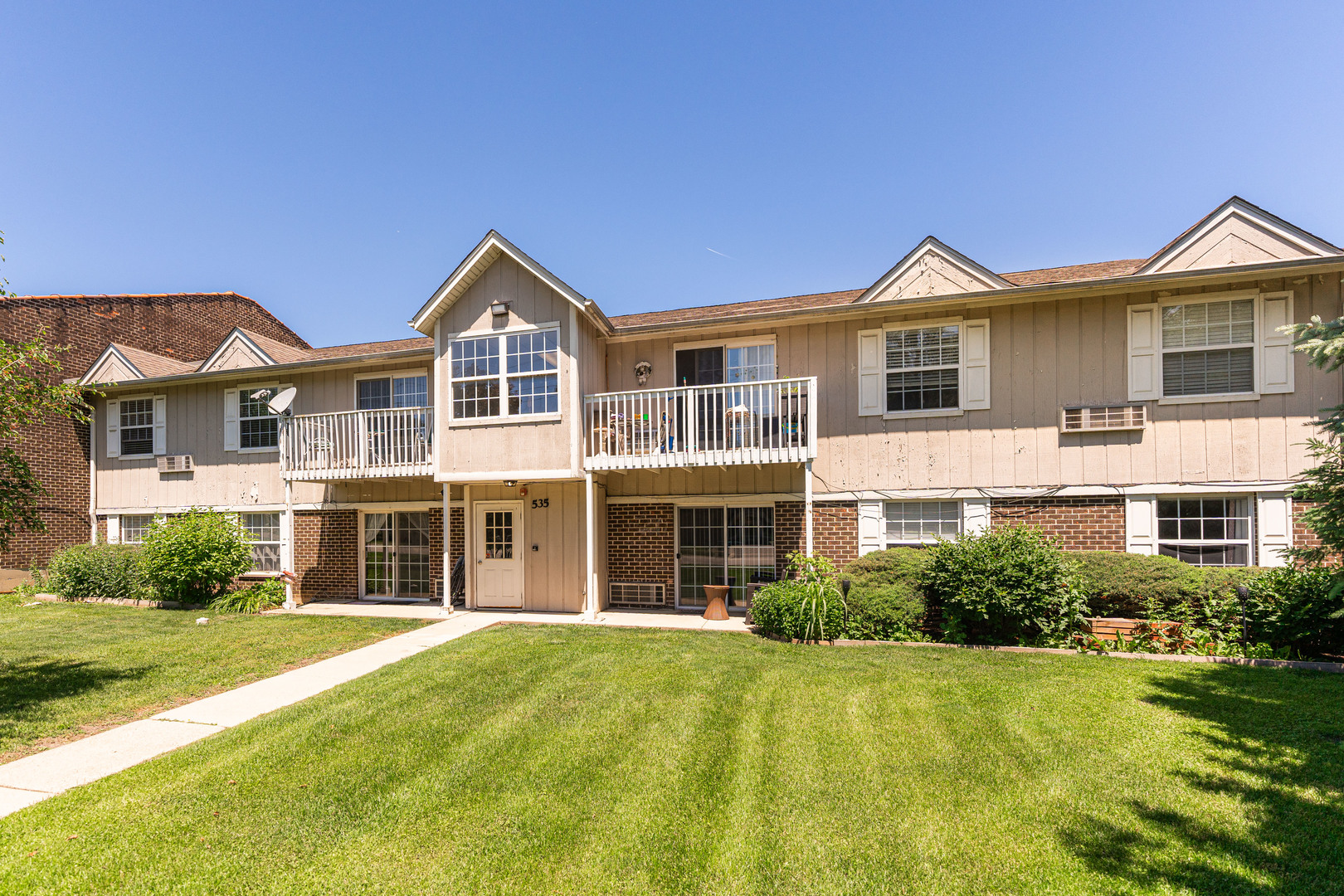 535 E Jefferson Street Unit: 2A