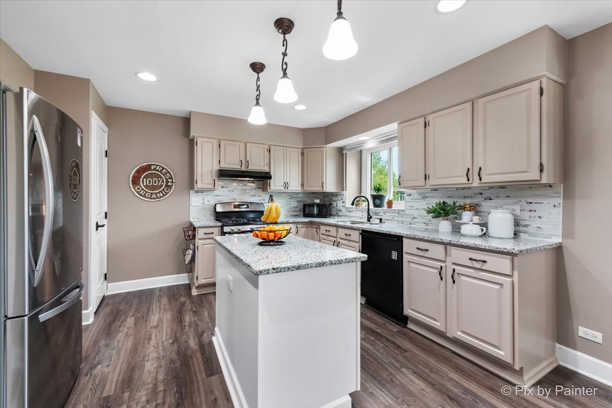 312 Diversey Parkway