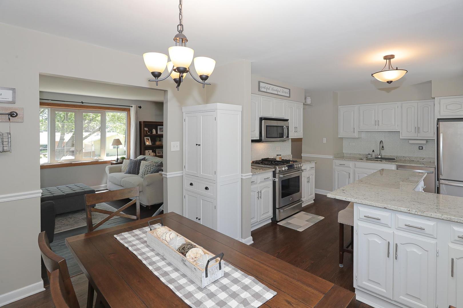 1990 Nottingham Lane