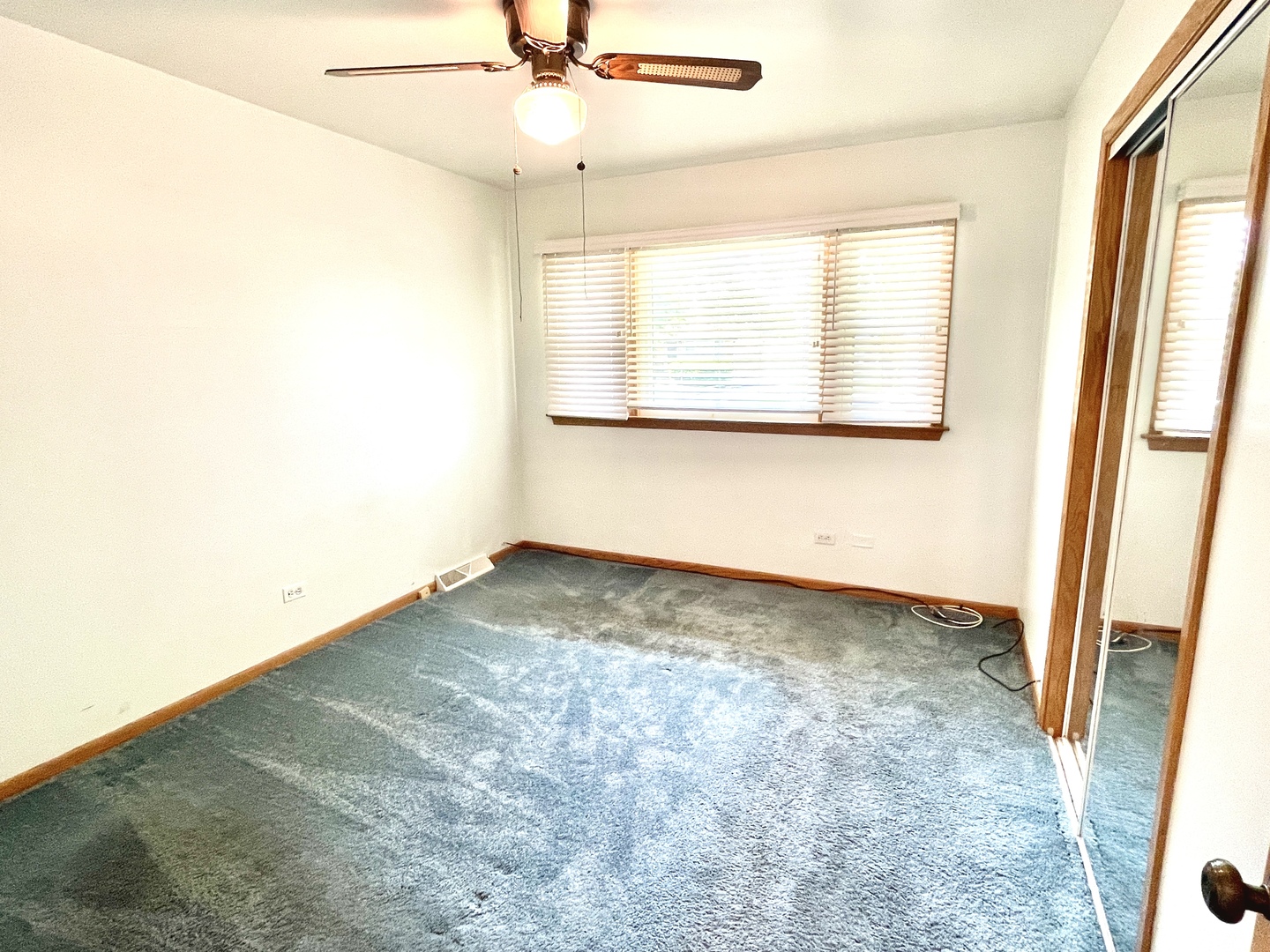 781 N Van Auken Street