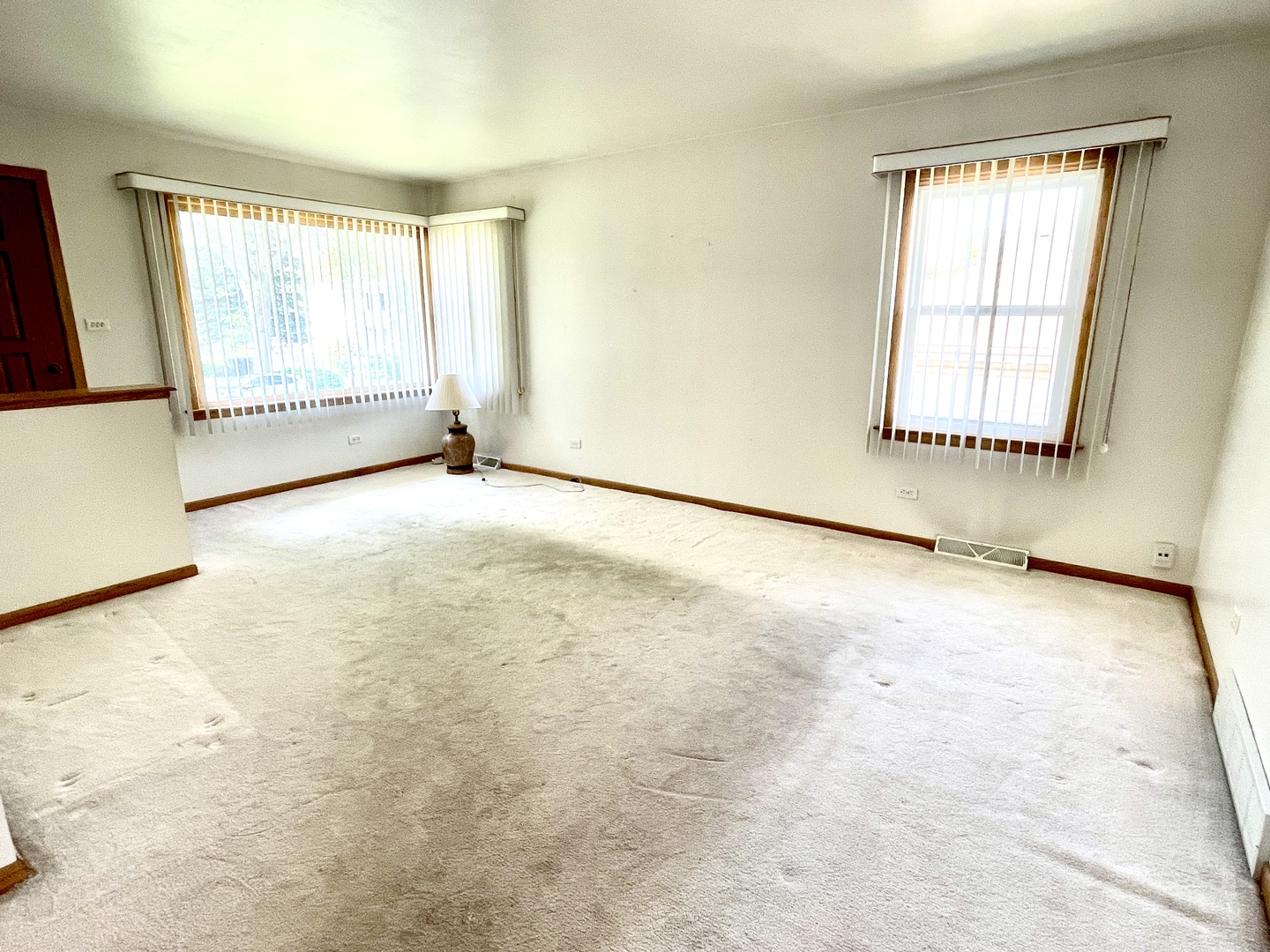 781 N Van Auken Street