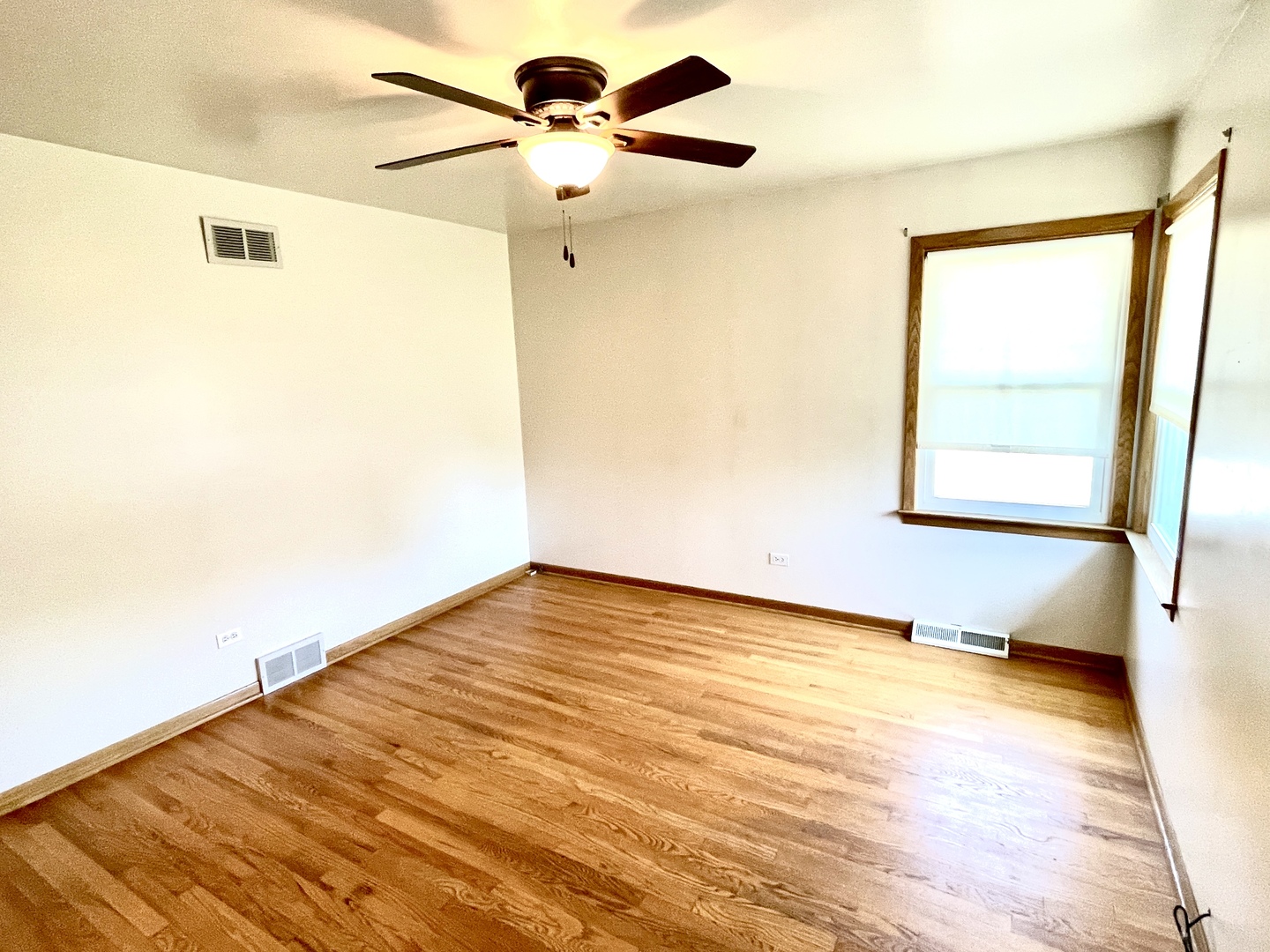 781 N Van Auken Street