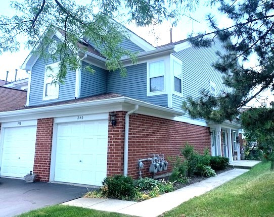 240 MANSFIELD Way