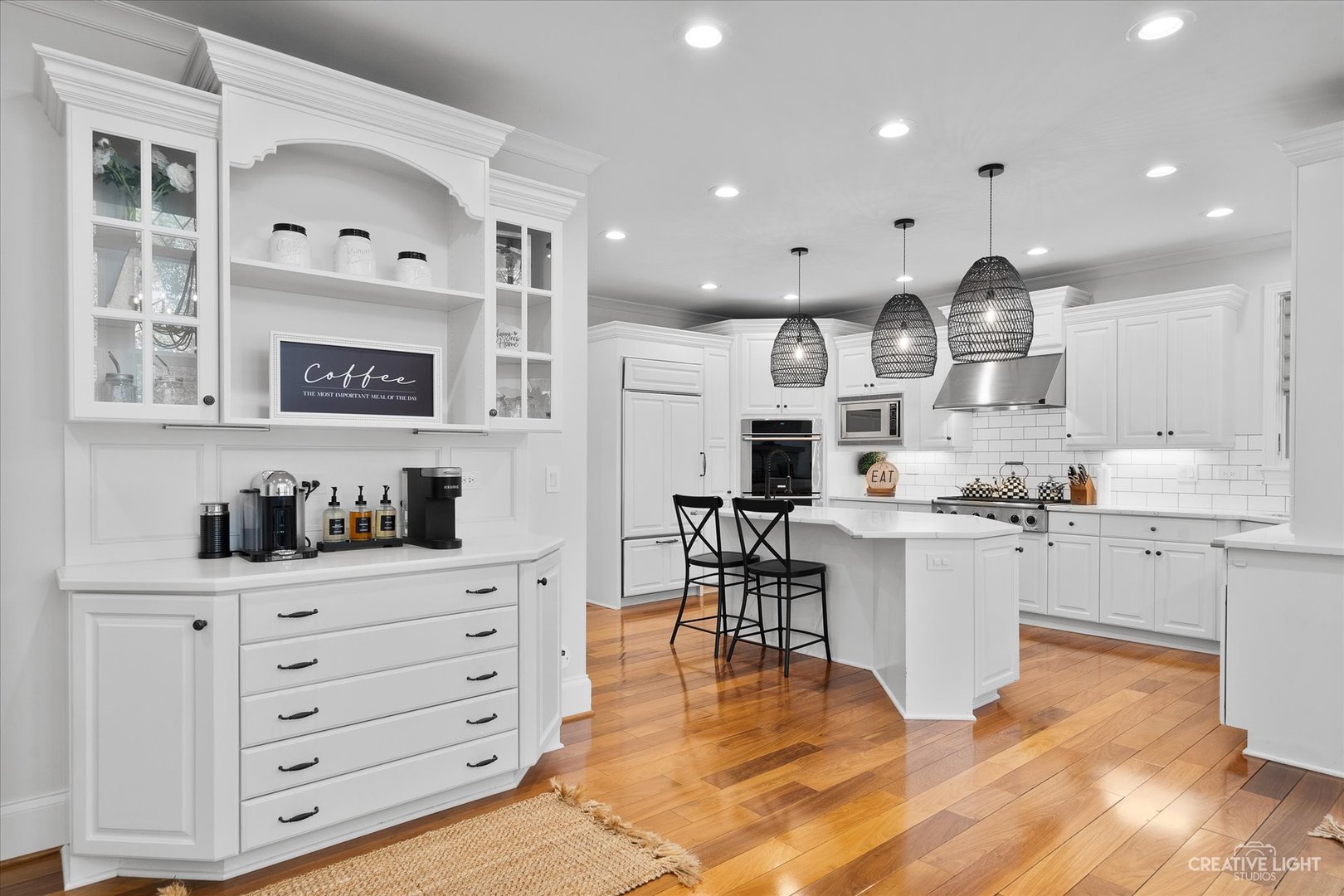 3N773 Walt Whitman Road