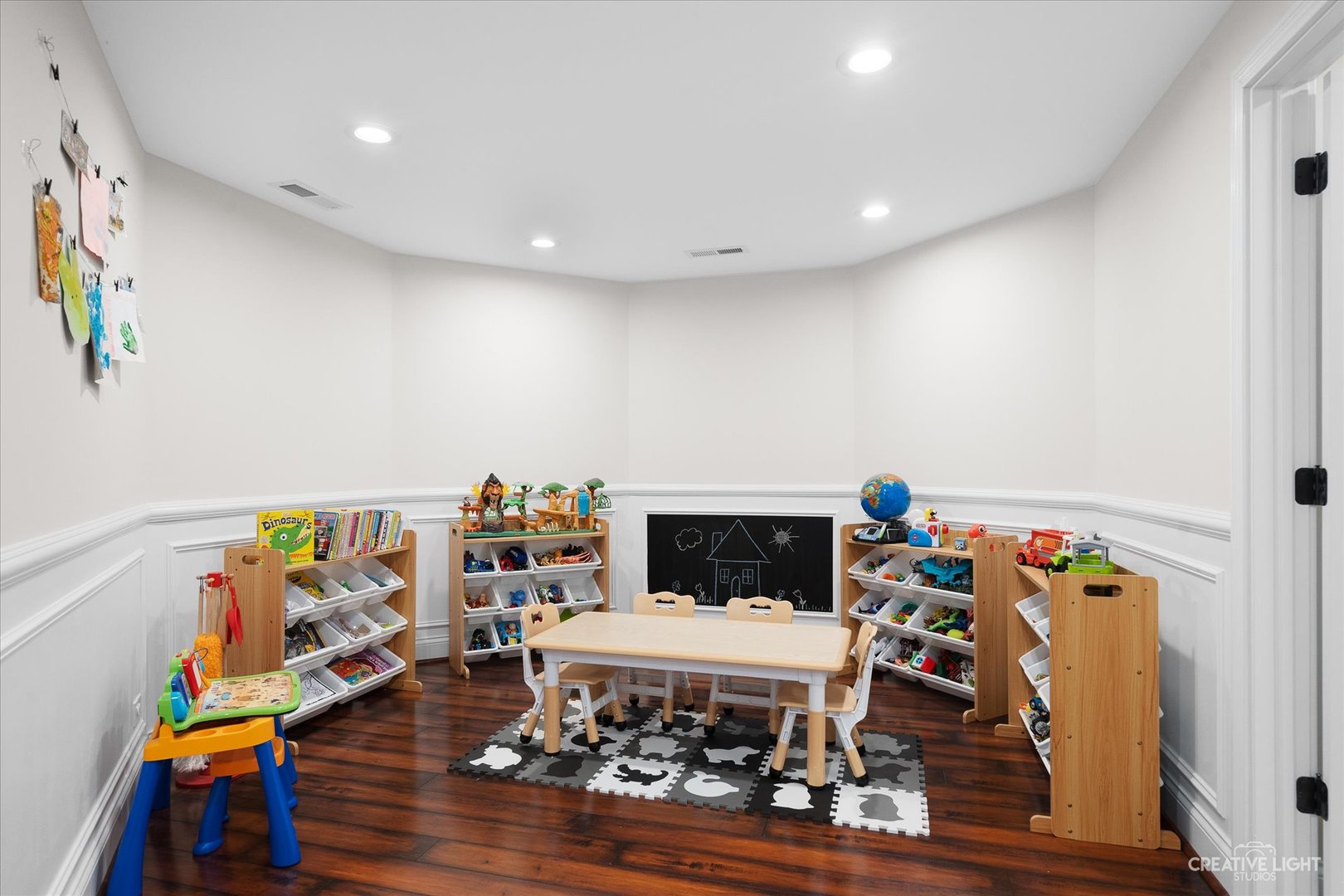 3N773 Walt Whitman Road